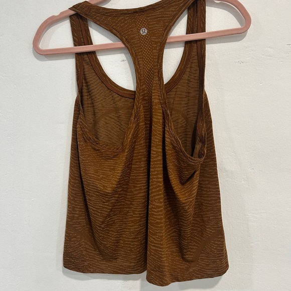 Lululemon Brown Patterned swiftly tank - Picture 2 of 2